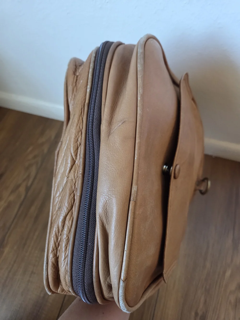 Convertable Tan Leather Travel Duffle Crossbody Bag